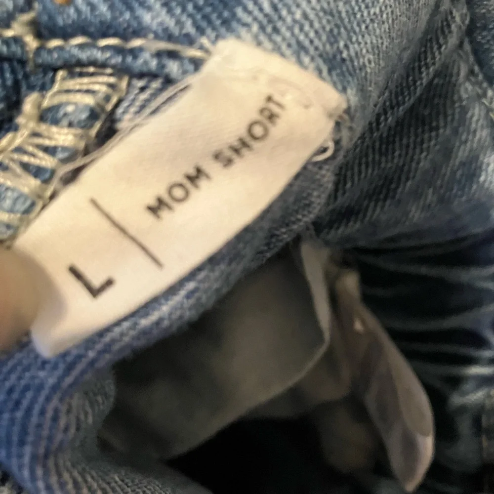 PacSun Mom Jean Short - Picture 3 of 7
